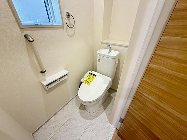 ほっと安らげるトイレ空間です。