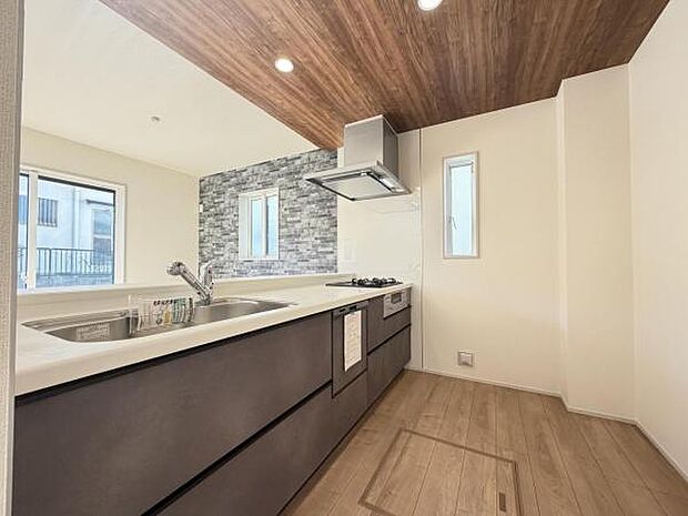 料理の時間が楽しくなるキッチンスペースです。