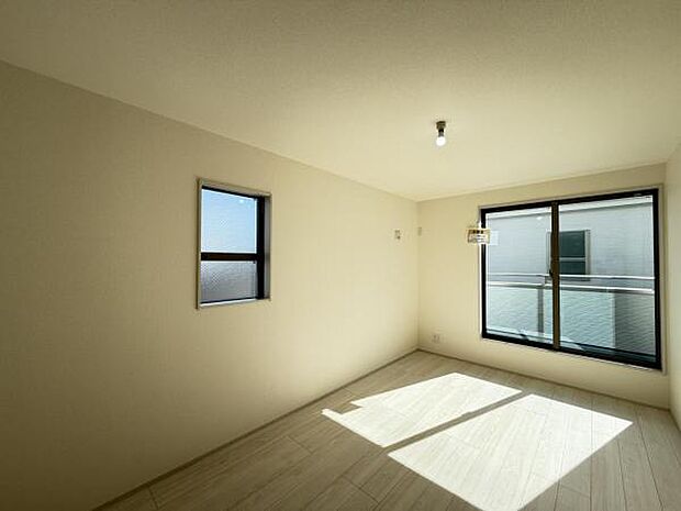 寝室にもご利用いただける居室スペースです。