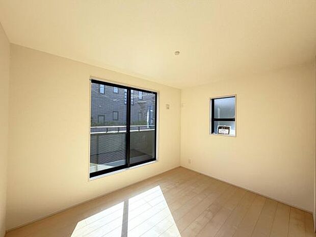 子供部屋にもちょうど良い大きさのお部屋です。