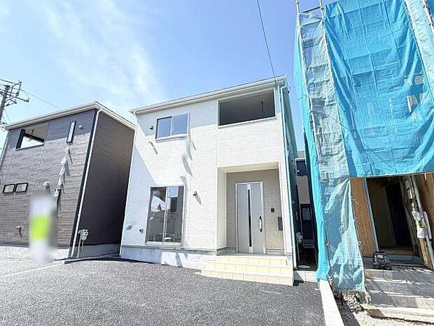 木造在来工法、間取りはファミリー向けに3SLDKございます。