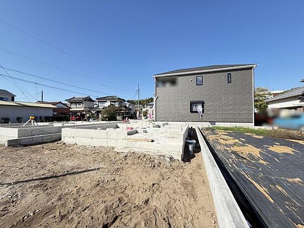 木造在来工法、間取りはファミリー向けの3SLDKの住宅です。
