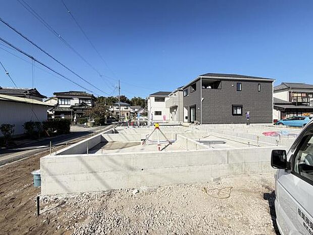 木造在来工法、間取りはファミリー向けの4SLDKの住宅です。