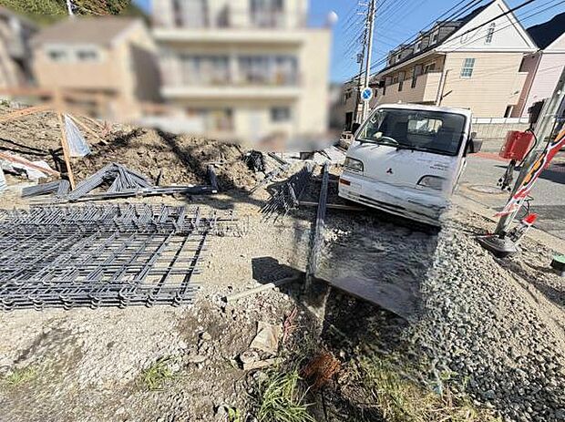 駐車場ももちろん完備しておりますのでお車所有の方にも心強いです。
