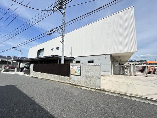岩戸こども園・学童クラブまで約840m（徒歩11分）