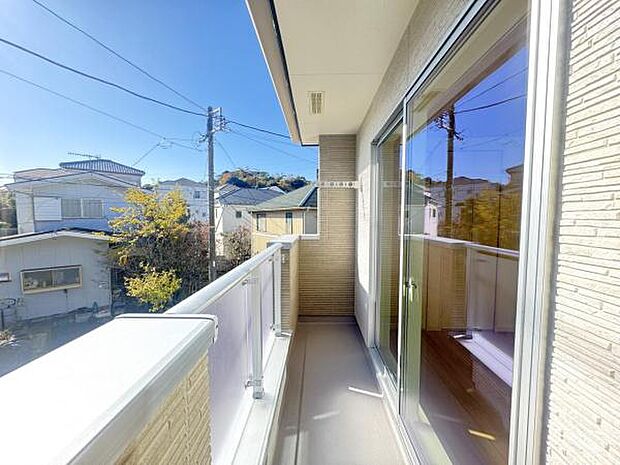 お洗濯ものを気持ち良く太陽の光で干せるのが嬉しいですね。