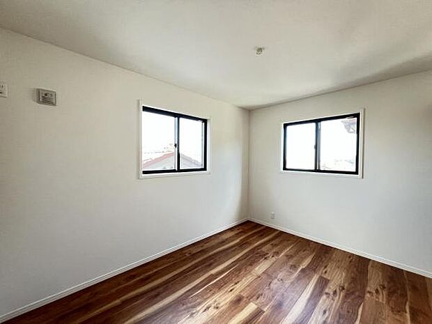 子供部屋にもちょうど良い大きさのお部屋です。