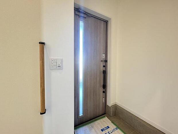 いつも気持ちよくご家族を迎えられる玄関です。