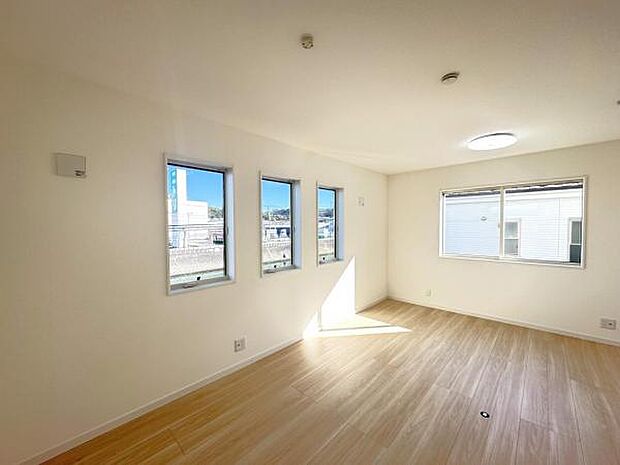 子供部屋にもちょうど良い大きさのお部屋です。