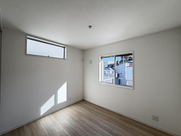 子供部屋にもちょうど良い大きさのお部屋です。