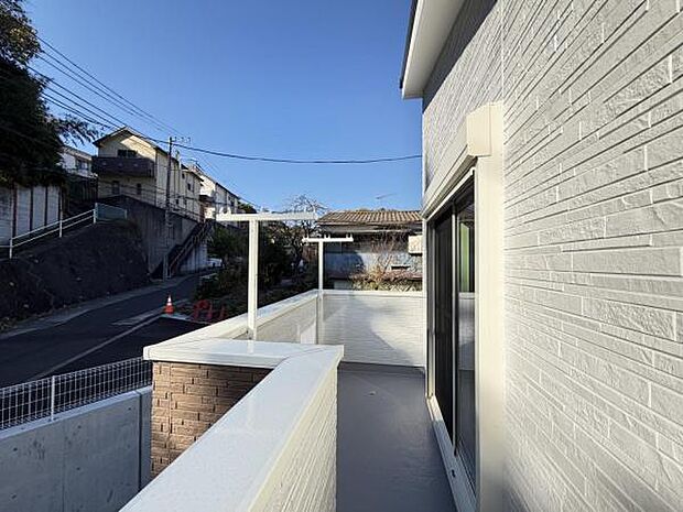 お洗濯ものを気持ち良く太陽の光で干せるのが嬉しいですね。