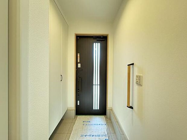 いつも気持ちよくご家族を迎えられる玄関です。