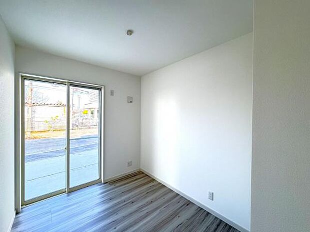 子供部屋にもちょうど良い大きさのお部屋です。