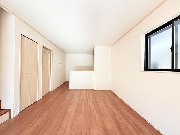 ご家族の温かい時間を演出するダイニングスペースです。