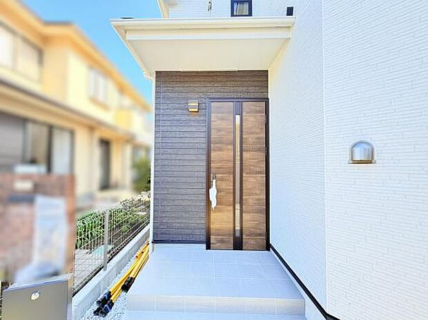 いつも気持ちよくご家族を迎えられる玄関です。