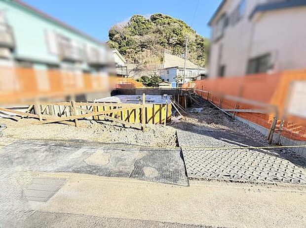 駐車場ももちろん完備しておりますのでお車所有の方にも心強いです。