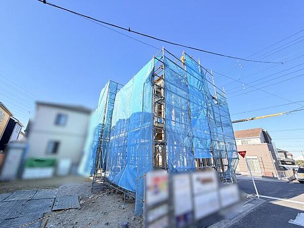 木造在来工法、間取りはファミリー向けに4LDKございます。