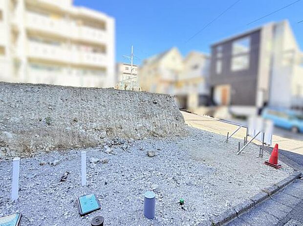 2026年5月完成予定です。