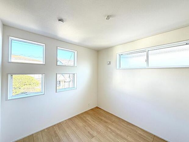 子供部屋にもちょうど良い大きさのお部屋です。