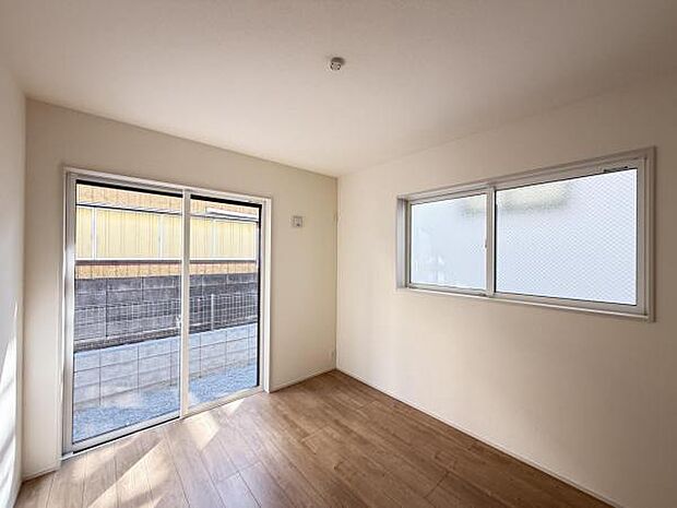 子供部屋にもちょうど良い大きさのお部屋です。