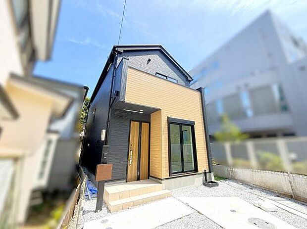 木造在来工法、間取りはファミリー向けに4LDKございます。