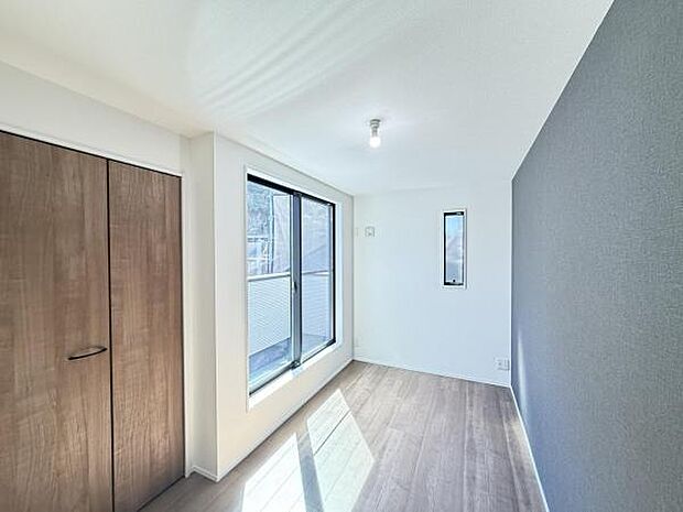 子供部屋にもちょうど良い大きさのお部屋です。