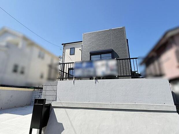 木造在来工法、間取りはファミリー向けに4LDKございます。