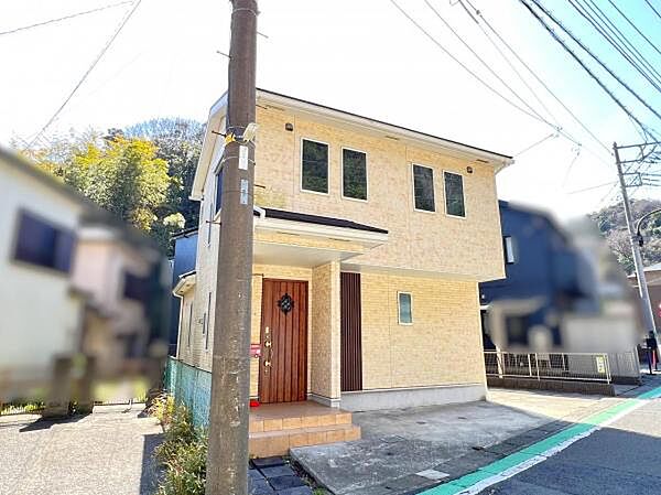 木造在来工法3LDK、築12年のリノベーション住宅です。