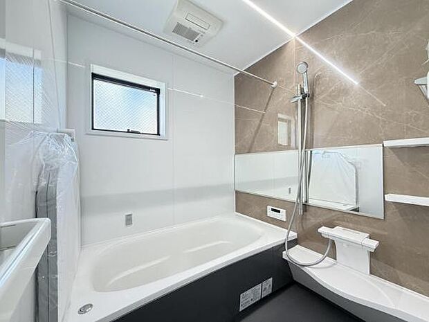 お風呂でほっとひといき。1日の疲れを癒しましょう。