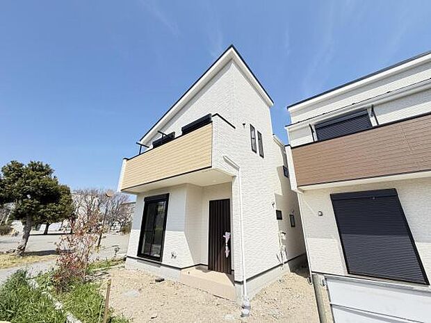 木造在来工法、間取りはファミリー向けに4LDKございます。