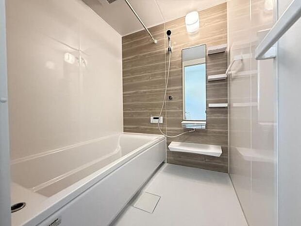 お風呂でほっとひといき。1日の疲れを癒しましょう。