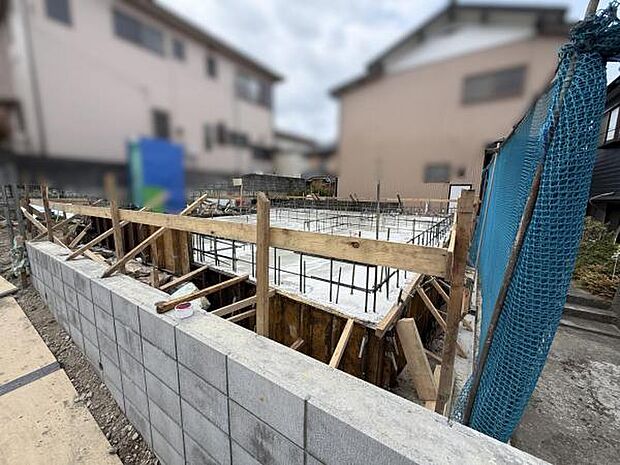 2026年7月上旬完成予定です。