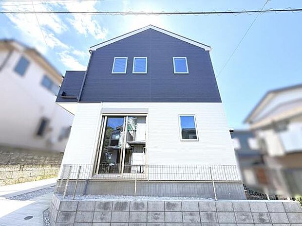 木造在来工法、間取りはファミリー向けに4LDKございます。