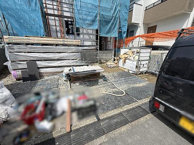 駐車場ももちろん完備しておりますのでお車所有の方にも心強いです。