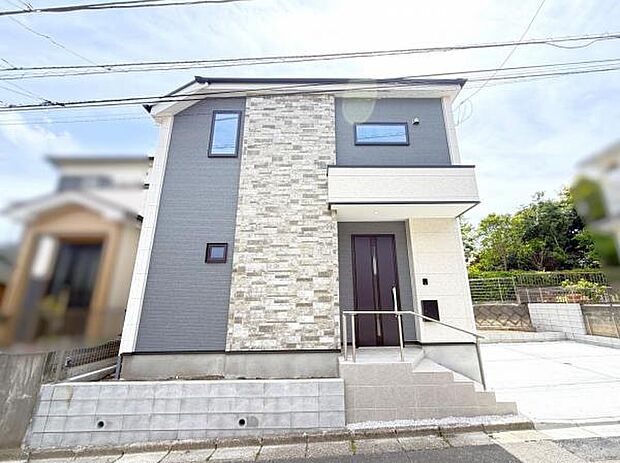 木造在来工法、間取りはファミリー向けに4LDKございます。