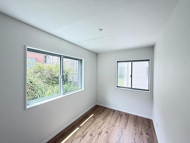 子供部屋にもちょうど良い大きさのお部屋です。
