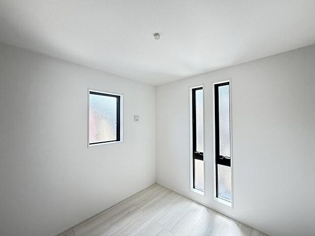 子供部屋にもちょうど良い大きさのお部屋です。