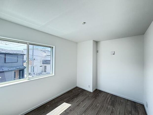 子供部屋にもちょうど良い大きさのお部屋です。