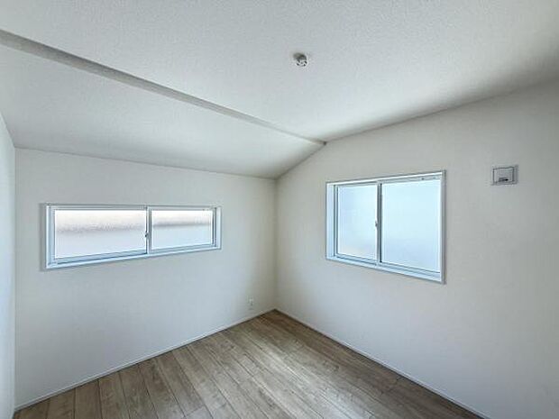 子供部屋にもちょうど良い大きさのお部屋です。