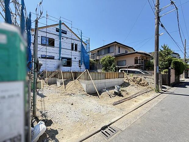 2026年10月完成予定です。