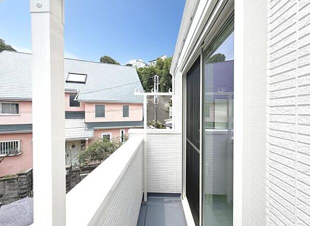 お洗濯ものを気持ち良く太陽の光で干せるのが嬉しいですね。