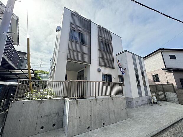 玉成保育園まで約200m(徒歩3分)