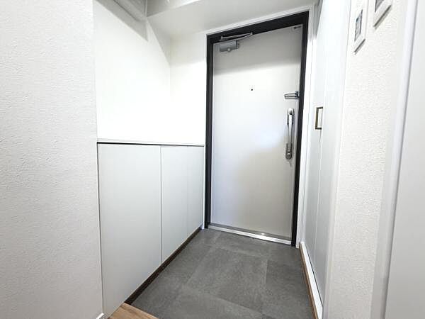 いつも気持ちよくご家族を迎えられる玄関です。