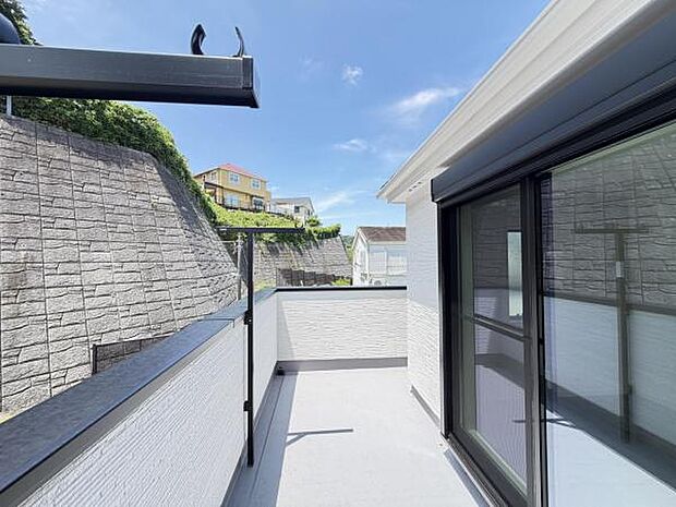 お洗濯ものを気持ち良く太陽の光で干せるのが嬉しいですね。