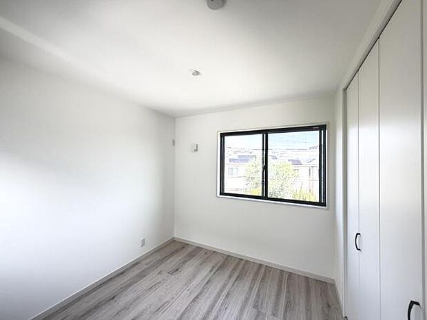 子供部屋にもちょうど良い大きさのお部屋です。