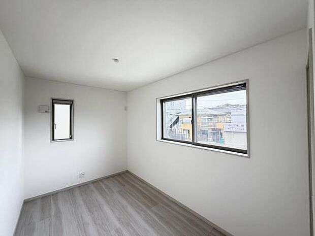 子供部屋にもちょうど良い大きさのお部屋です。