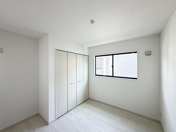 子供部屋にもちょうど良い大きさのお部屋です。