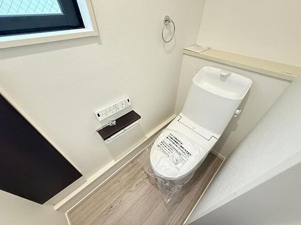 ほっと安らげるトイレ空間です。