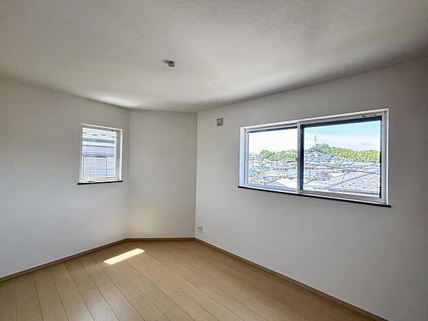 6.1帖の洋室はゲストルームとしてもお使い頂けますね。