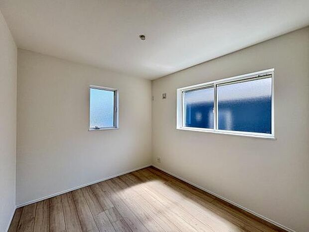 子供部屋にもちょうど良い大きさのお部屋です。